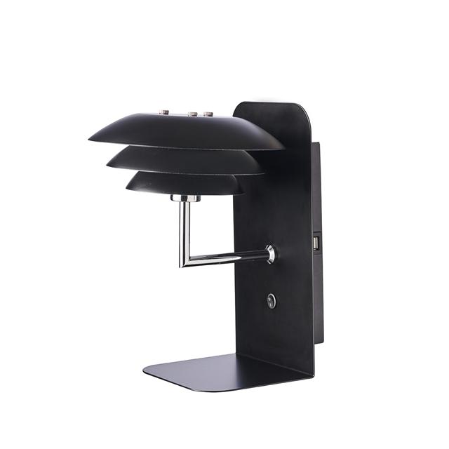 USB Væglampe i Sort fra Dyberg Larsen - Elegant Design