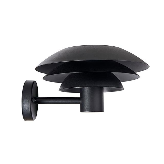 Dyberg Larsen Dl31 Udendørs Væglampe Sort  5704709010302