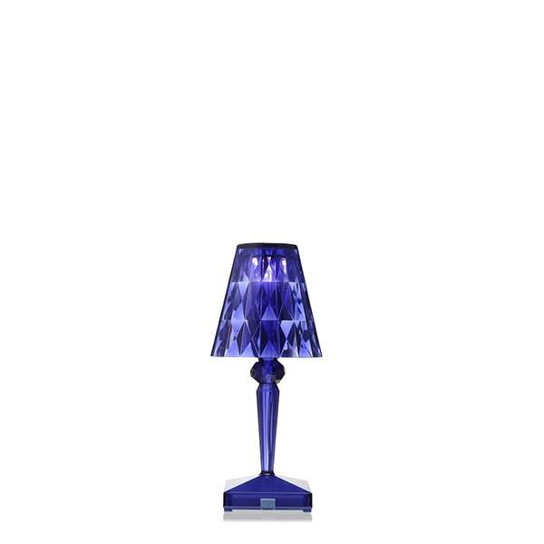 Kartell Battery Bordlampe - Elegant og Transportabel Belysning