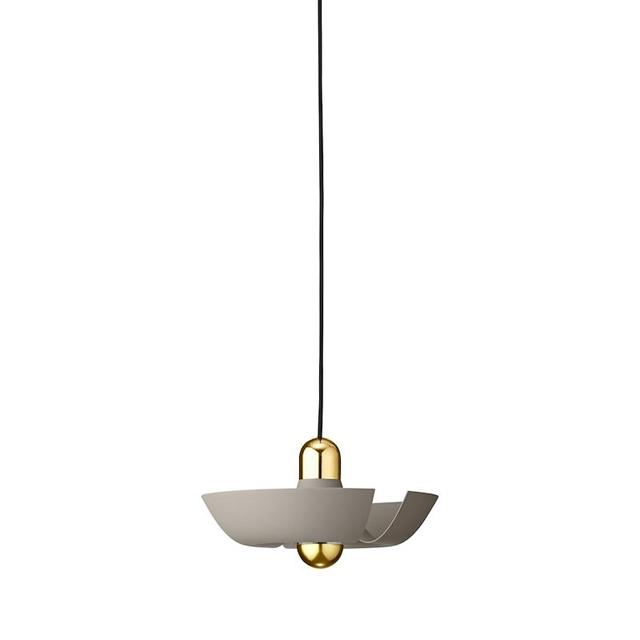 Aytm Cycnus Pendel Lille i Taupeguld - Elegant Belysning