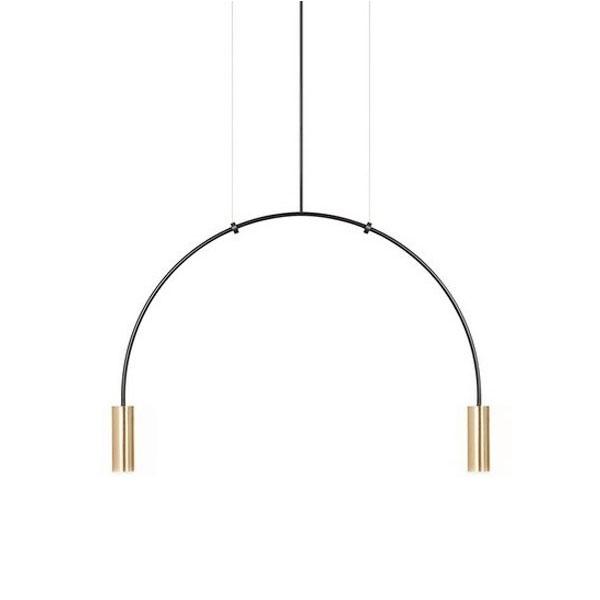 Estiluz Volta Pendel i Sortguld – Elegant Belysning til Spisebord