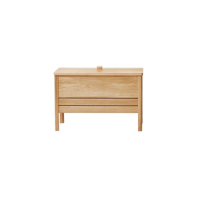 Form & Refine A Line Slagbænk 68 i Natur Eg - Tidløst Design