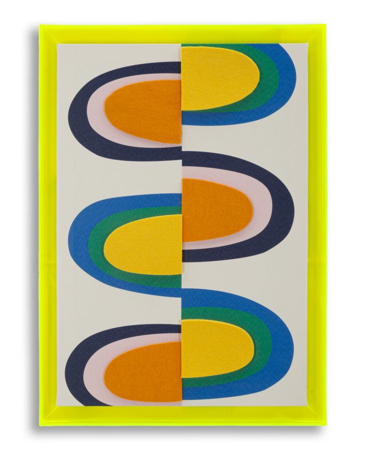 Farverig Pop Art Billedramme i Fyrretræ – Energisk Design