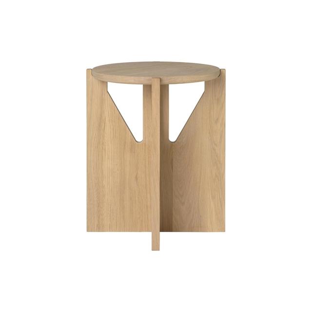 Minimalistisk Lakeret Egetræ Skammel fra Kristina Dam
