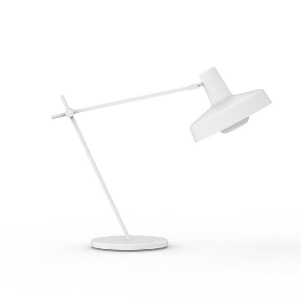 Grupa Arigato Bordlampe - Stilren Hvid Designlampe