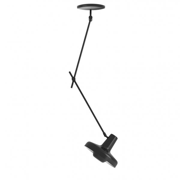 Grupa Arigato Loftlampe i Sort – Elegant Design til Dit Hjem
