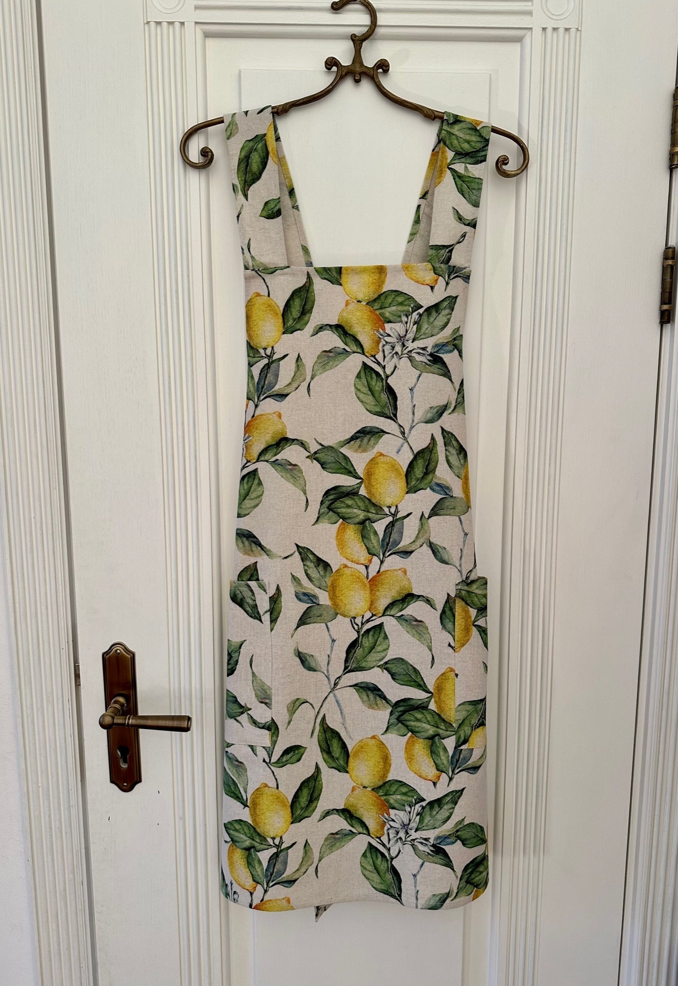 Forklæde Til Kvinder Med Krydsstropper I Bomuld Og Hør Lemon Linen Kollektion  4751035067716