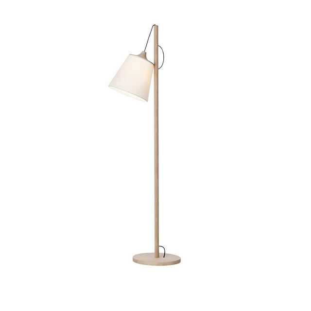 Muuto Pull Gulvlampe - Elegant Design til Dit Hjem
