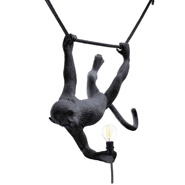 Seletti Monkey Swing Pendel i Sort til Udendørsbrug