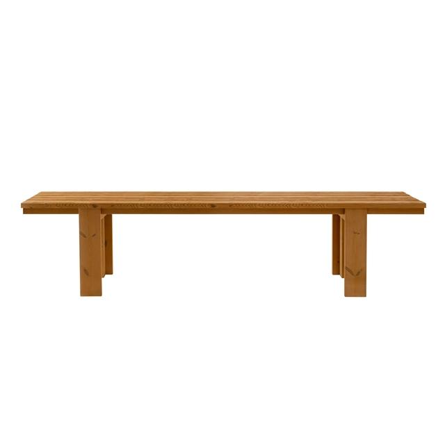 Vaarnii 013 Osa Udendørs Spisebord i Fyrretræ - Stærk Design