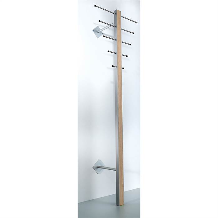 Hoigaard ST-1 Stumtjener – Elegant design i sæbebehandlet eg
