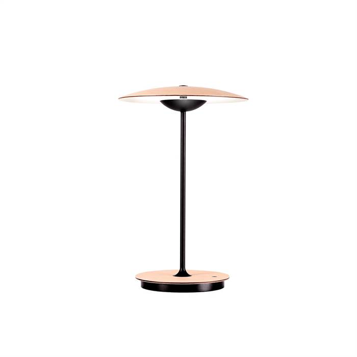 Batteridrevet Bordlampe i Lys Eg fra Lampefeber